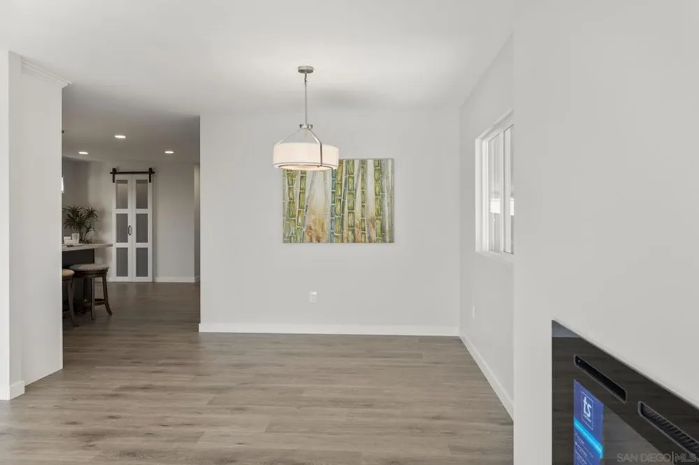 7102 San Bartolo St #11 Carlsbad, CA 92011
