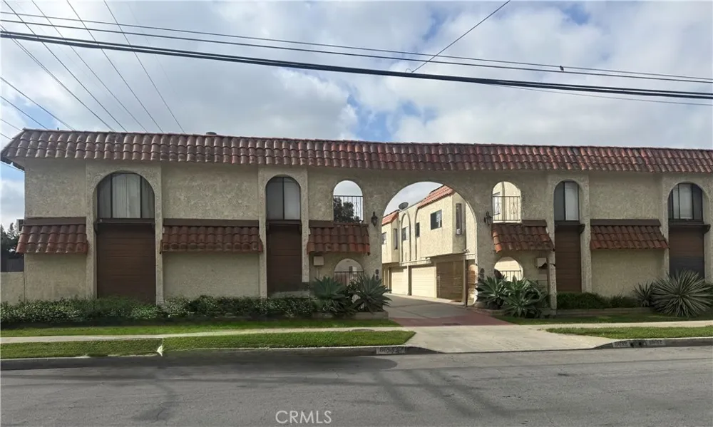 8634 Park #3 Bellflower, CA 90706