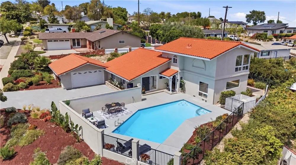 5123 Willow Wood Rolling Hills Estates, CA 90274