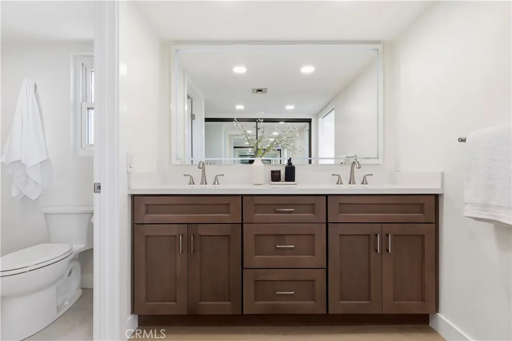 5123 Willow Wood Rolling Hills Estates, CA 90274