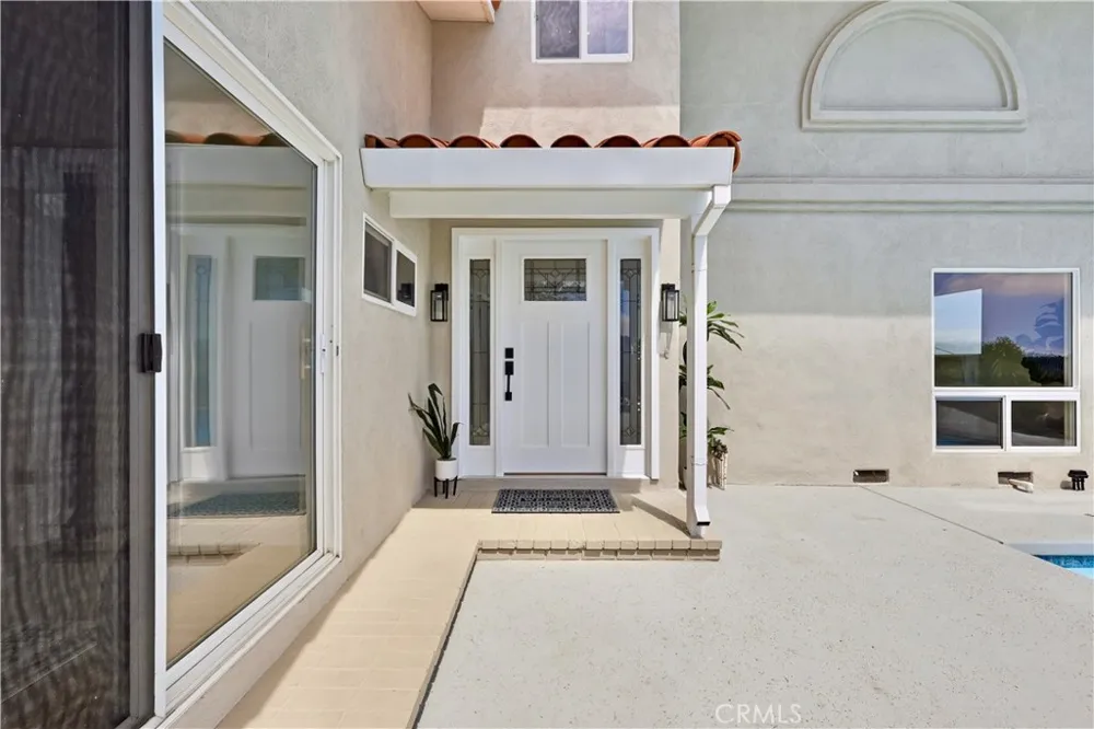 5123 Willow Wood Rolling Hills Estates, CA 90274