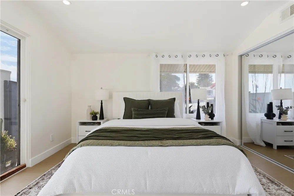 5123 Willow Wood Rolling Hills Estates, CA 90274