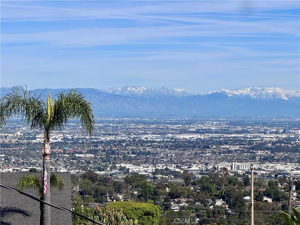 5123 Willow Wood Rolling Hills Estates, CA 90274