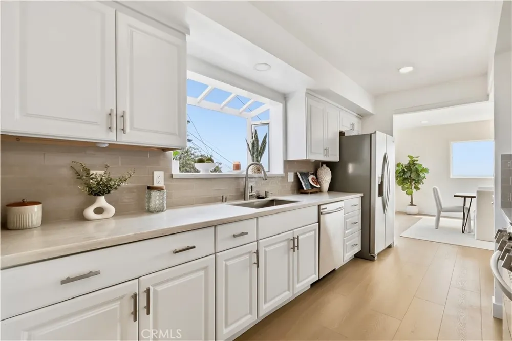 5123 Willow Wood Rolling Hills Estates, CA 90274