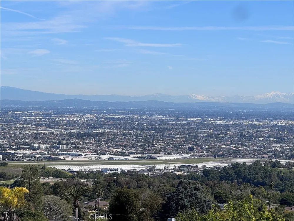 5123 Willow Wood Rolling Hills Estates, CA 90274