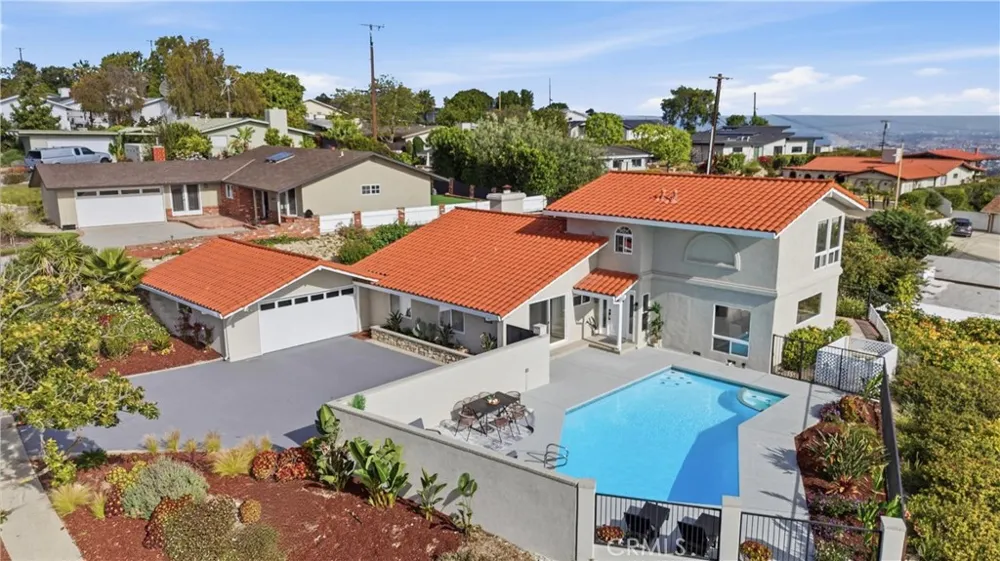5123 Willow Wood Rolling Hills Estates, CA 90274