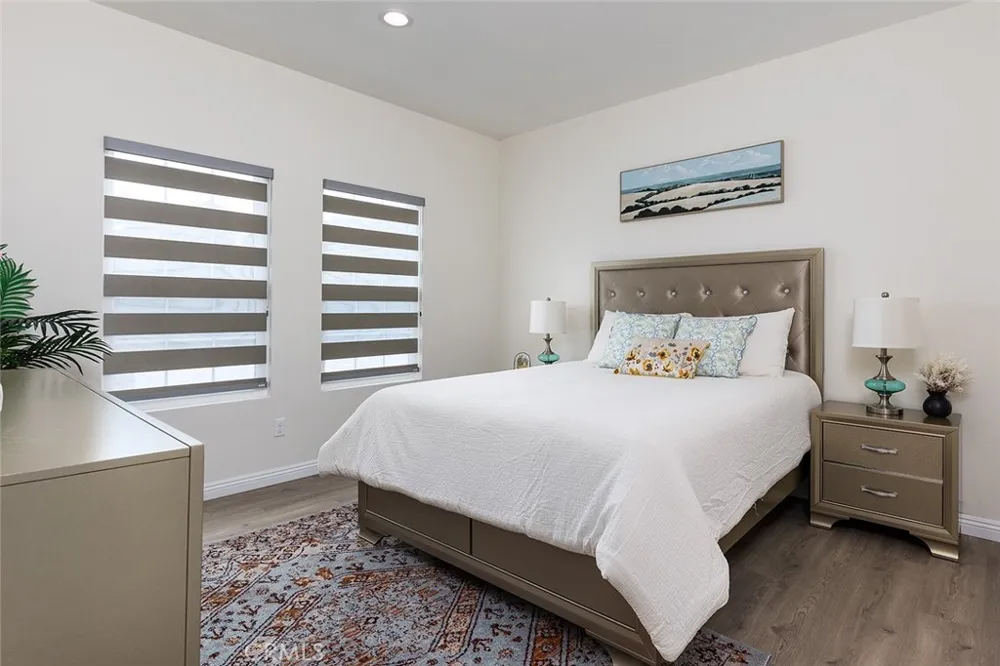 89 Grand Oaks Ave #103 Pasadena, CA 91107
