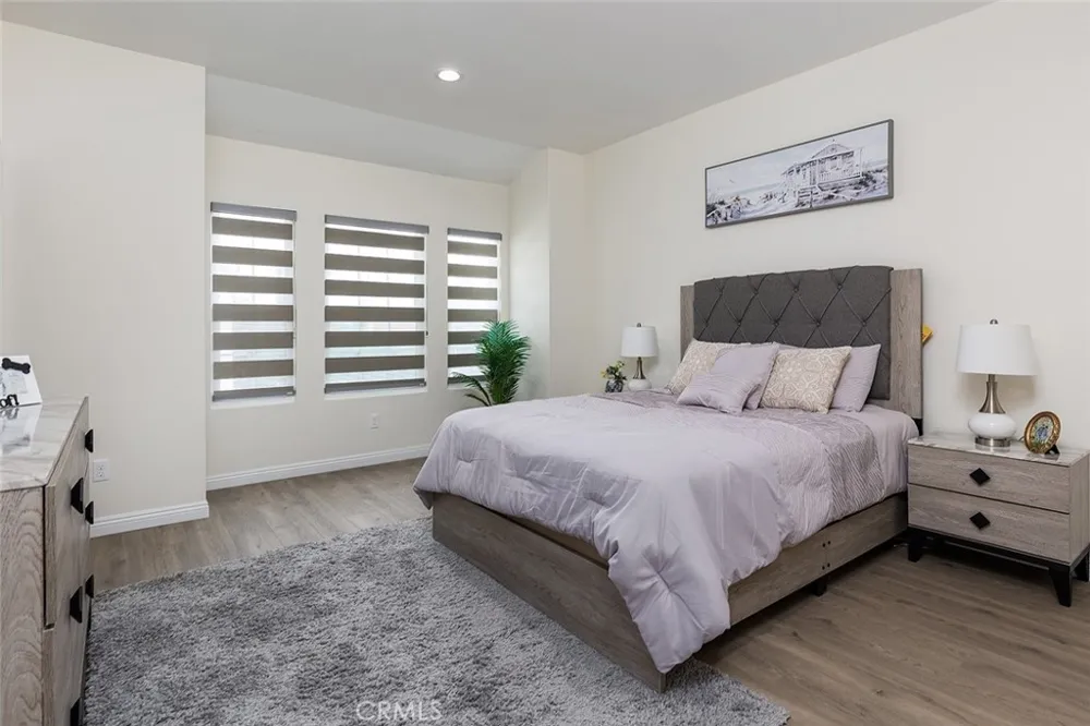89 Grand Oaks Ave #103 Pasadena, CA 91107