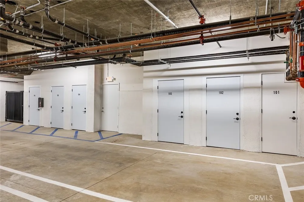 89 Grand Oaks Ave #103 Pasadena, CA 91107