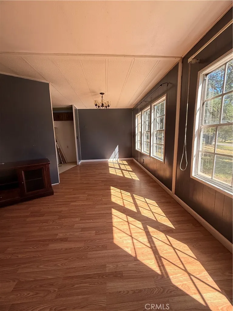 38833 Terri Lane Oakhurst, CA 93644