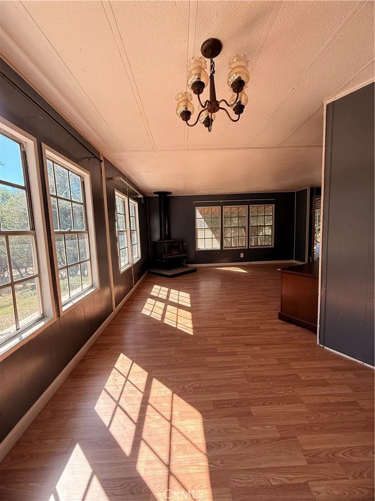 38833 Terri Lane Oakhurst, CA 93644
