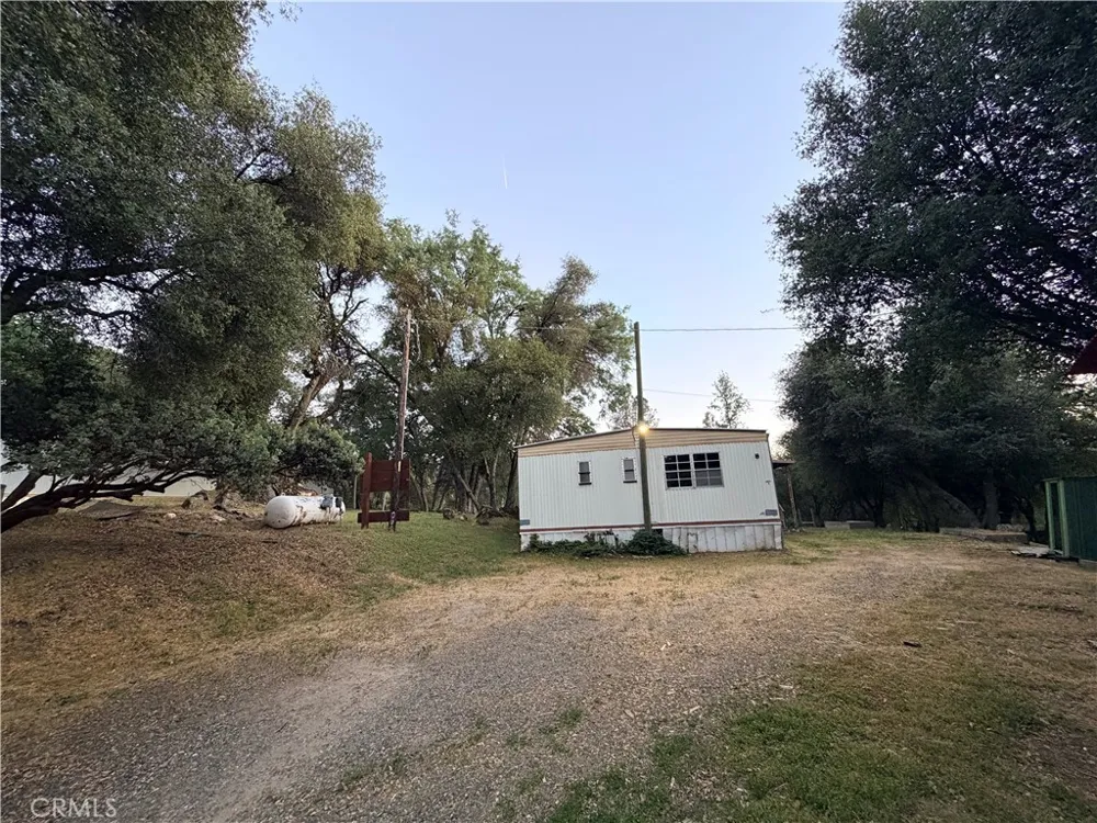 38833 Terri Lane Oakhurst, CA 93644
