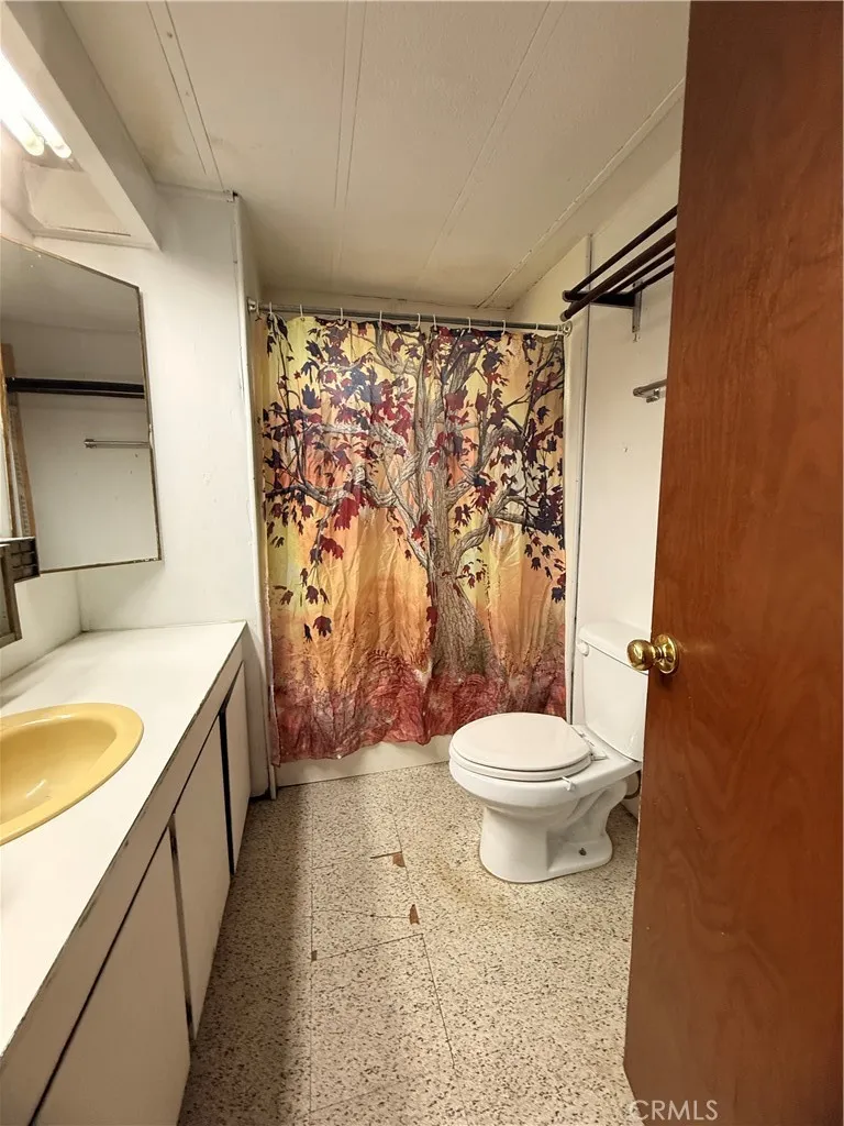 38833 Terri Lane Oakhurst, CA 93644