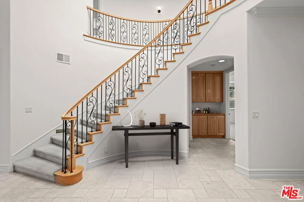 1756 Ruhland Avenue Manhattan Beach, CA 90266