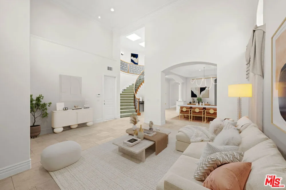 1756 Ruhland Avenue Manhattan Beach, CA 90266