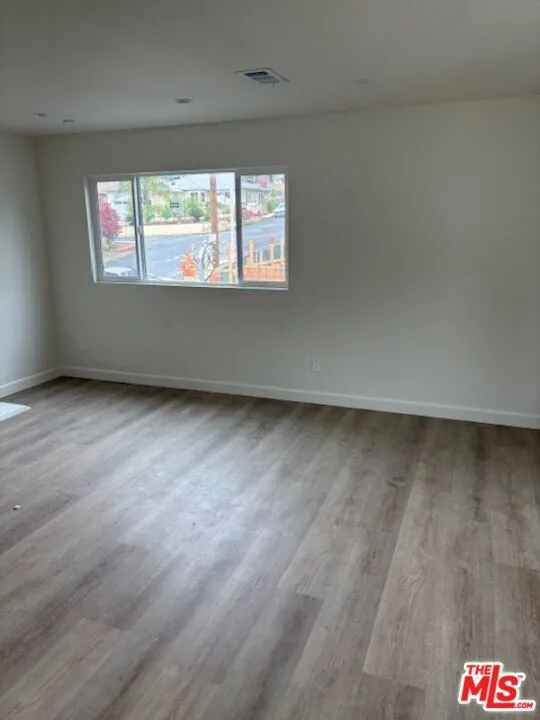 7072 Summitrose Street Tujunga, CA 91042