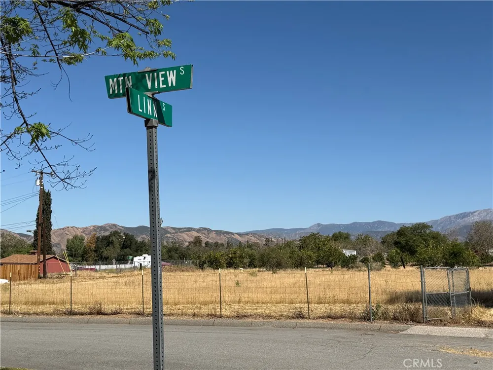 35392 Mountain View Yucaipa, CA 92399