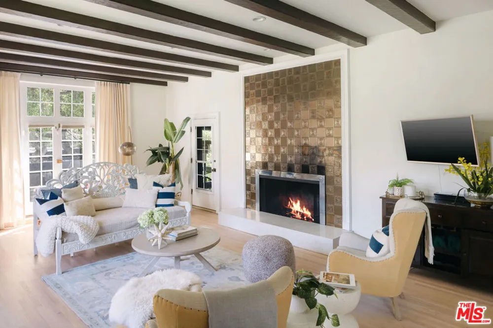 690 Westgate Street Pasadena, CA 91103