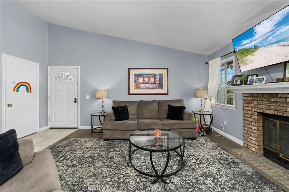 740 E San Bernardino Road #2 Covina, CA 91723