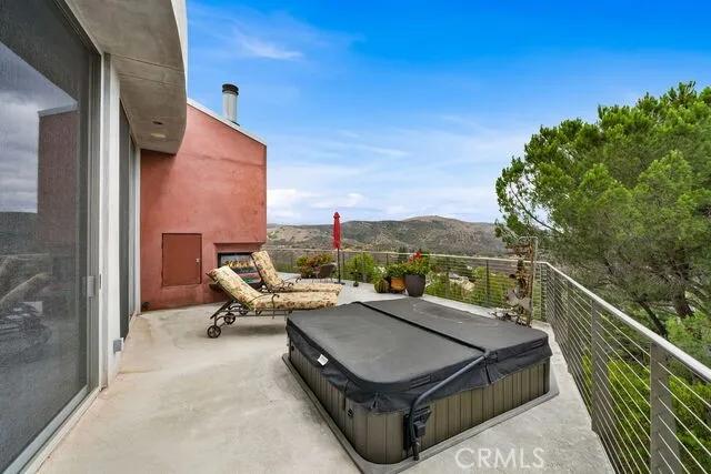 10182 Cowan Heights Drive North Tustin, CA 92705