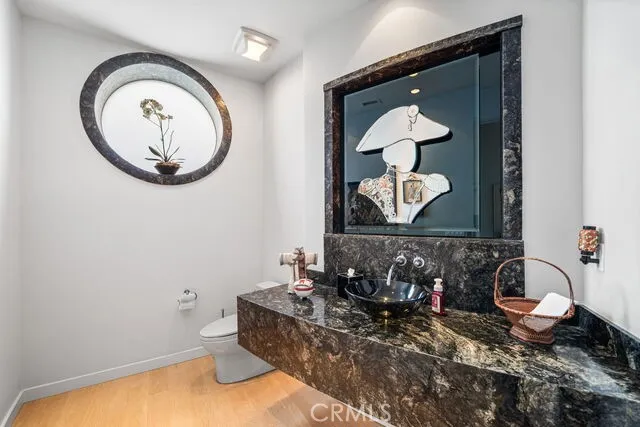 10182 Cowan Heights Drive North Tustin, CA 92705