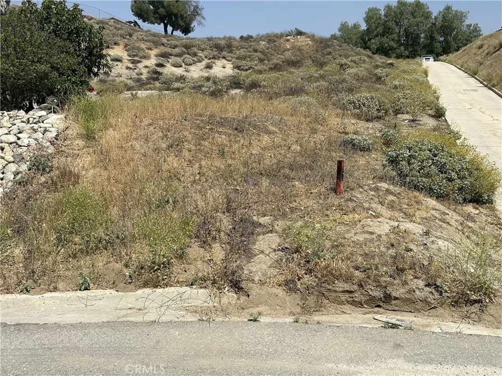 8385 Indian Knolls Circle Jurupa Valley, CA 92509