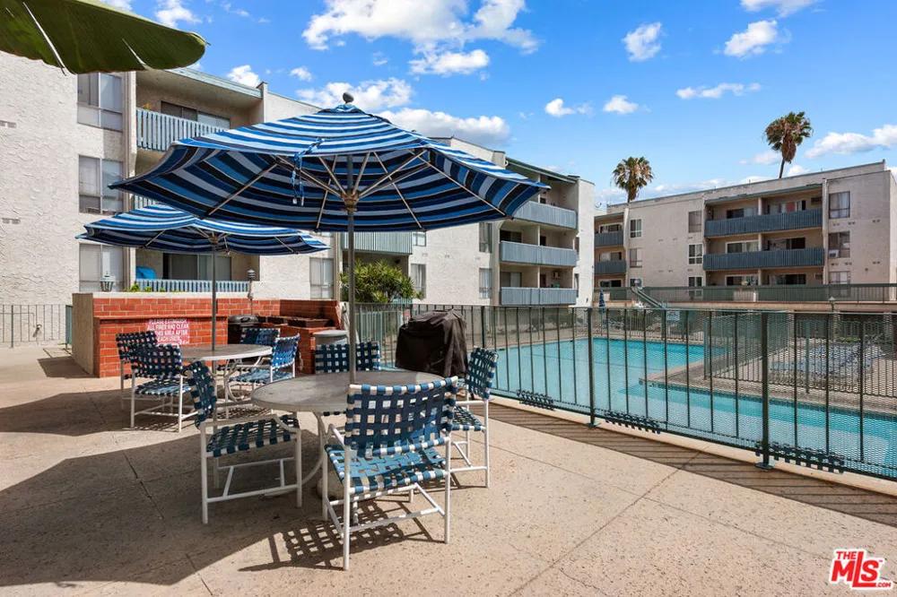 550 W Regent Street #124 Inglewood, CA 90301