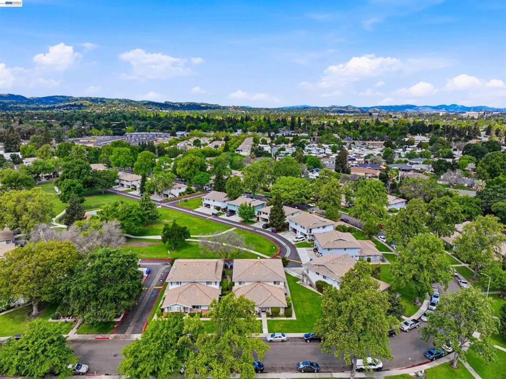 1494 Del Rio Cir #D Concord, CA 94518