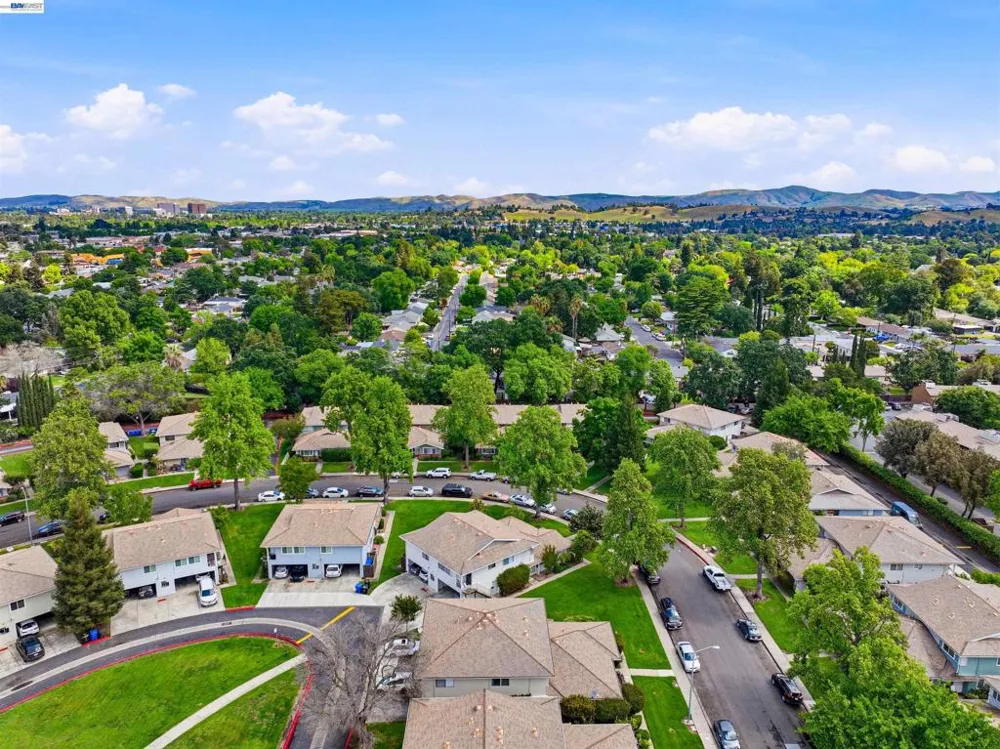 1494 Del Rio Cir #D Concord, CA 94518
