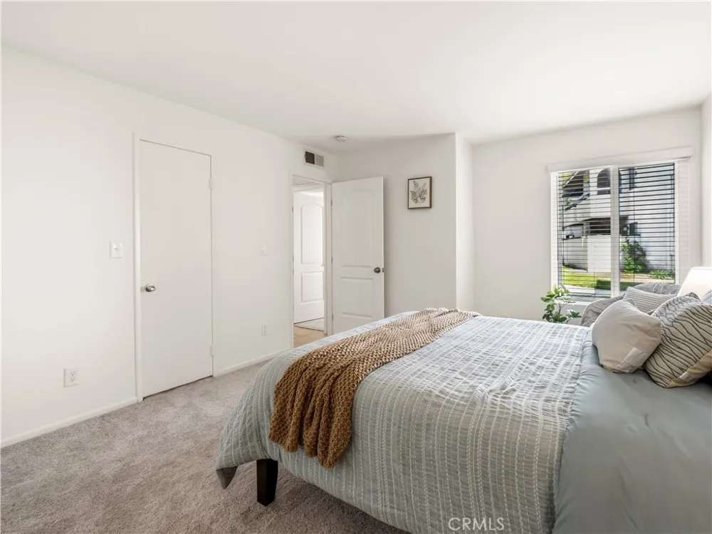 25011 Peachland Avenue #127 Newhall, CA 91321