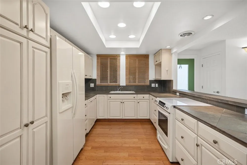 723 Avenida Majorca Laguna Woods, CA 92637