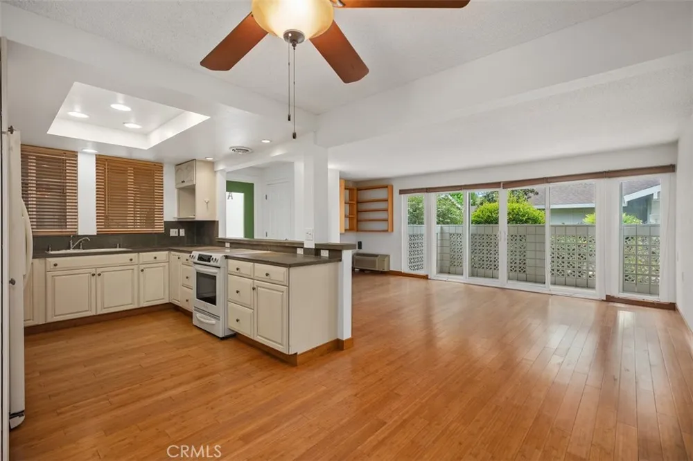 723 Avenida Majorca Laguna Woods, CA 92637
