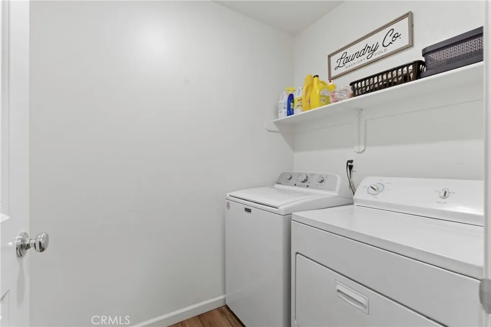 8716 Akero Bakersfield, CA 93307