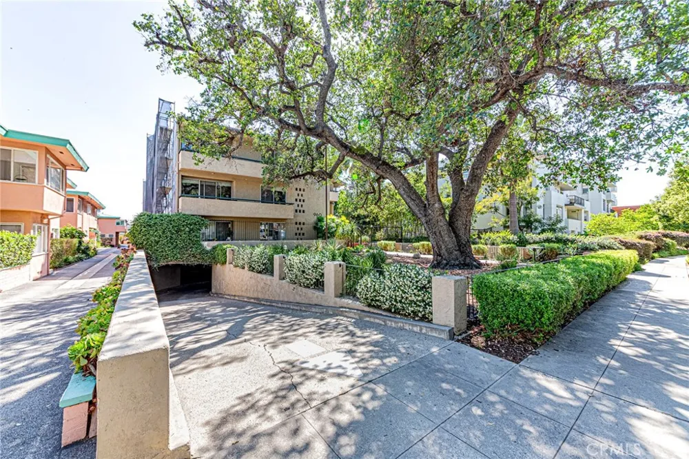 960 SAN PASQUAL STREET Pasadena, CA 91106