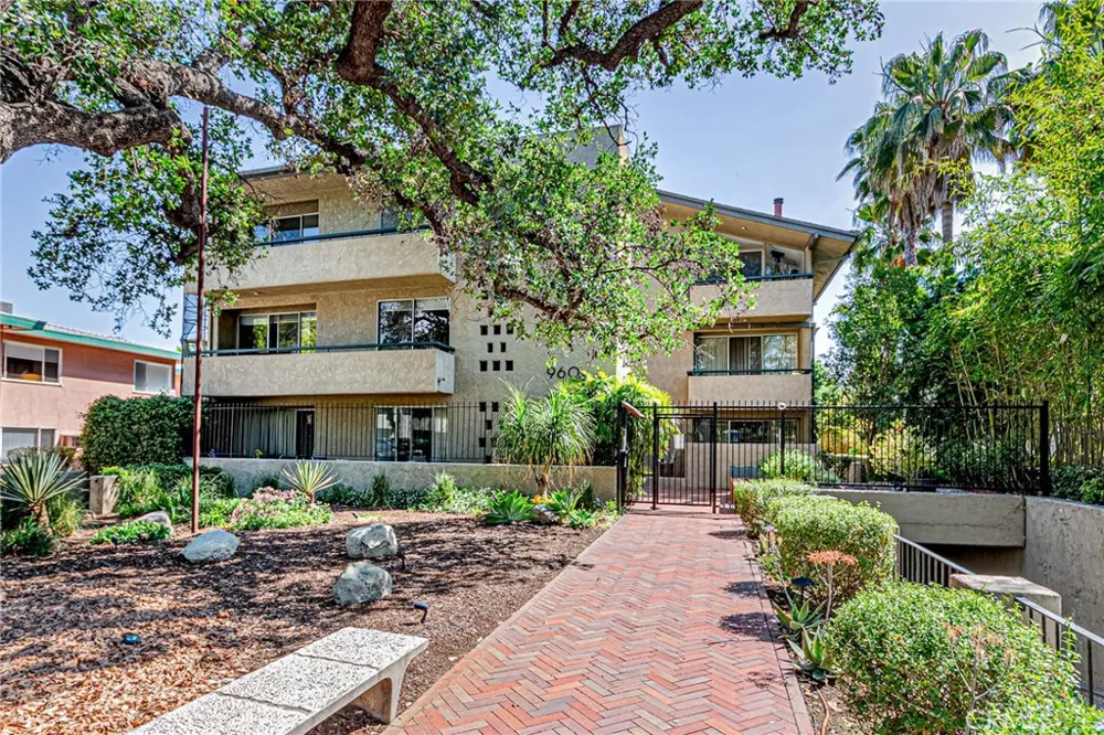 960 SAN PASQUAL STREET Pasadena, CA 91106