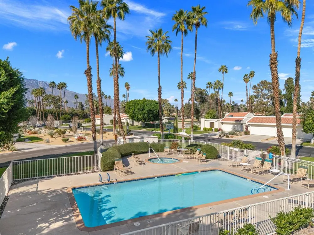 34939 Calle Sama Cathedral City, CA 92234