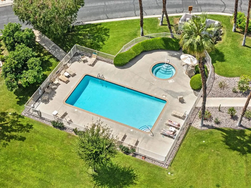 34939 Calle Sama Cathedral City, CA 92234