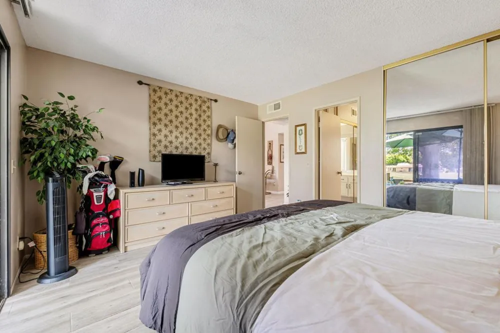 34939 Calle Sama Cathedral City, CA 92234