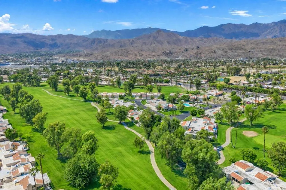 34939 Calle Sama Cathedral City, CA 92234