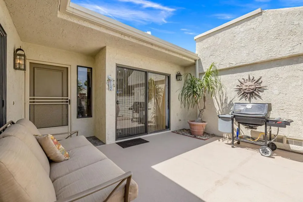 34939 Calle Sama Cathedral City, CA 92234
