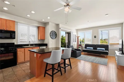 2742 Cabrillo Avenue #212