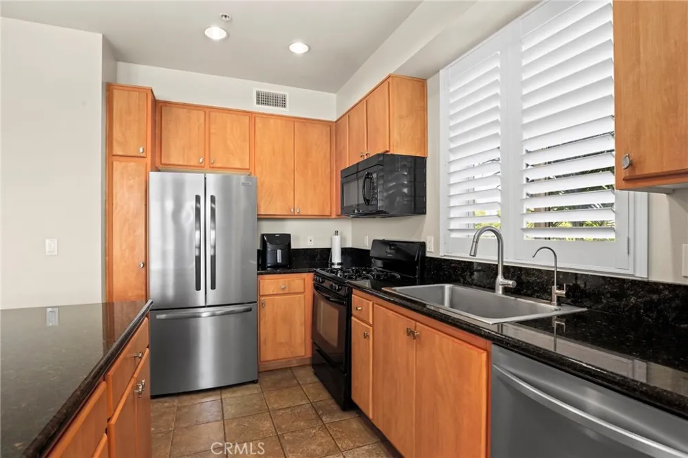 2742 Cabrillo Avenue #212 Torrance, CA 90501