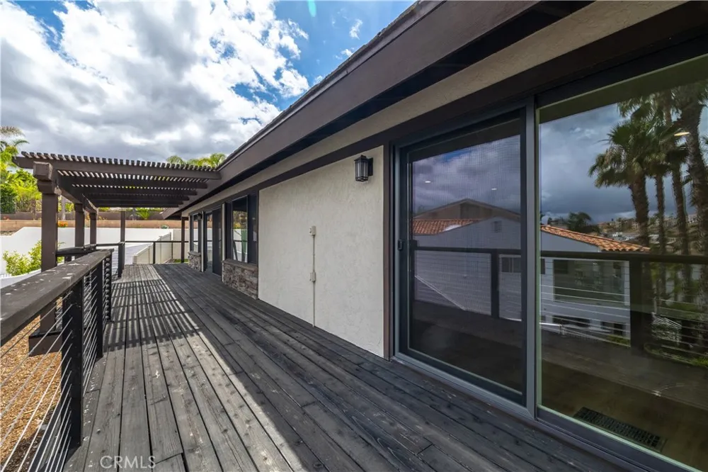 29096 Old Wrangler Road Canyon Lake, CA 92587
