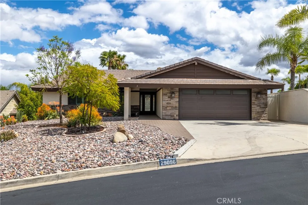 29096 Old Wrangler Road Canyon Lake, CA 92587