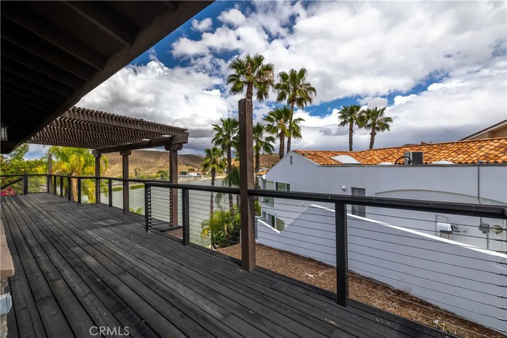 29096 Old Wrangler Road Canyon Lake, CA 92587