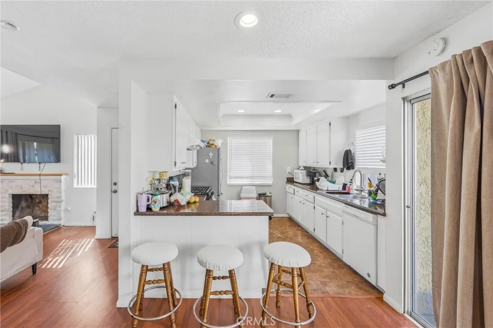 11491 Benton Loma Linda, CA 92354