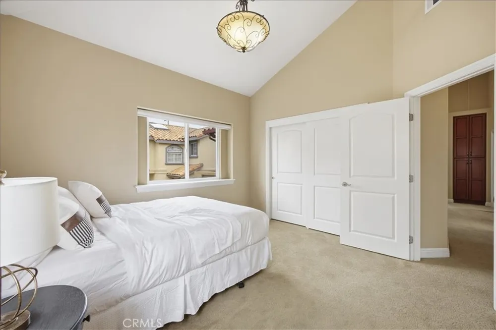 1805 Speyer Lane #B Redondo Beach, CA 90278
