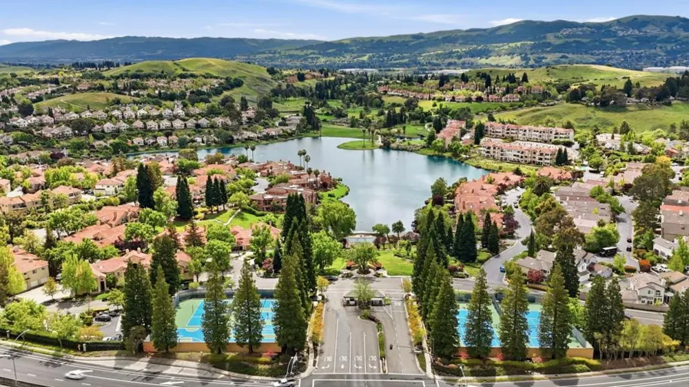 719 Lakemont Place #3 San Ramon, CA 94582