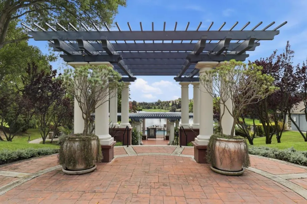 719 Lakemont Place #3 San Ramon, CA 94582