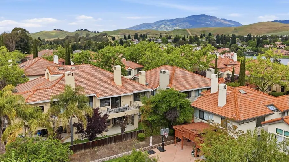 719 Lakemont Place #3 San Ramon, CA 94582
